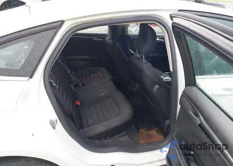 2015 Ford Fusion Se из США, поврежденный, VIN 3FA6P0H74FR262965